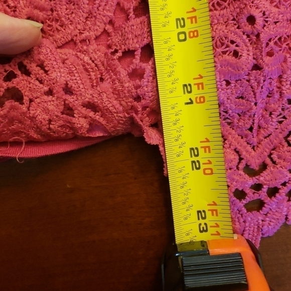 Signature Studio Halter Tank Top Hot Pink EUC M - Picture 9 of 12